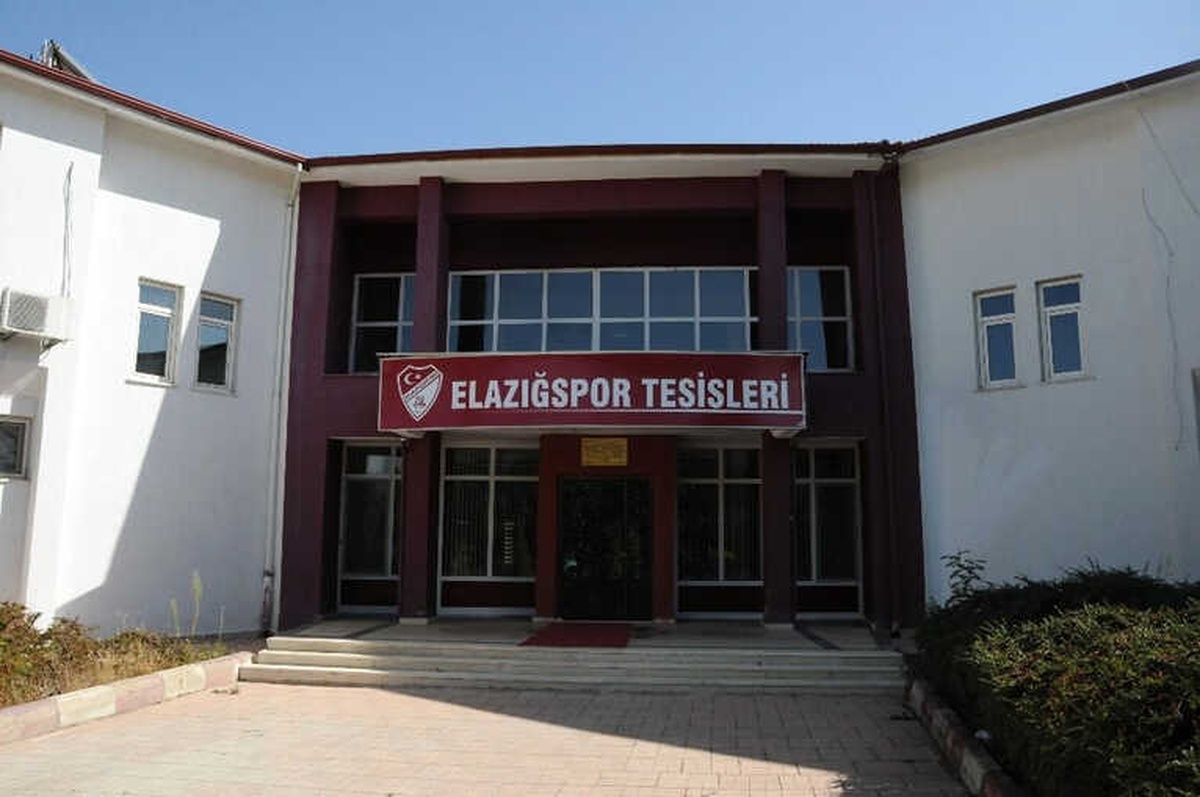 Uzat Elini, Yaşasın Elazığspor Kampanyası