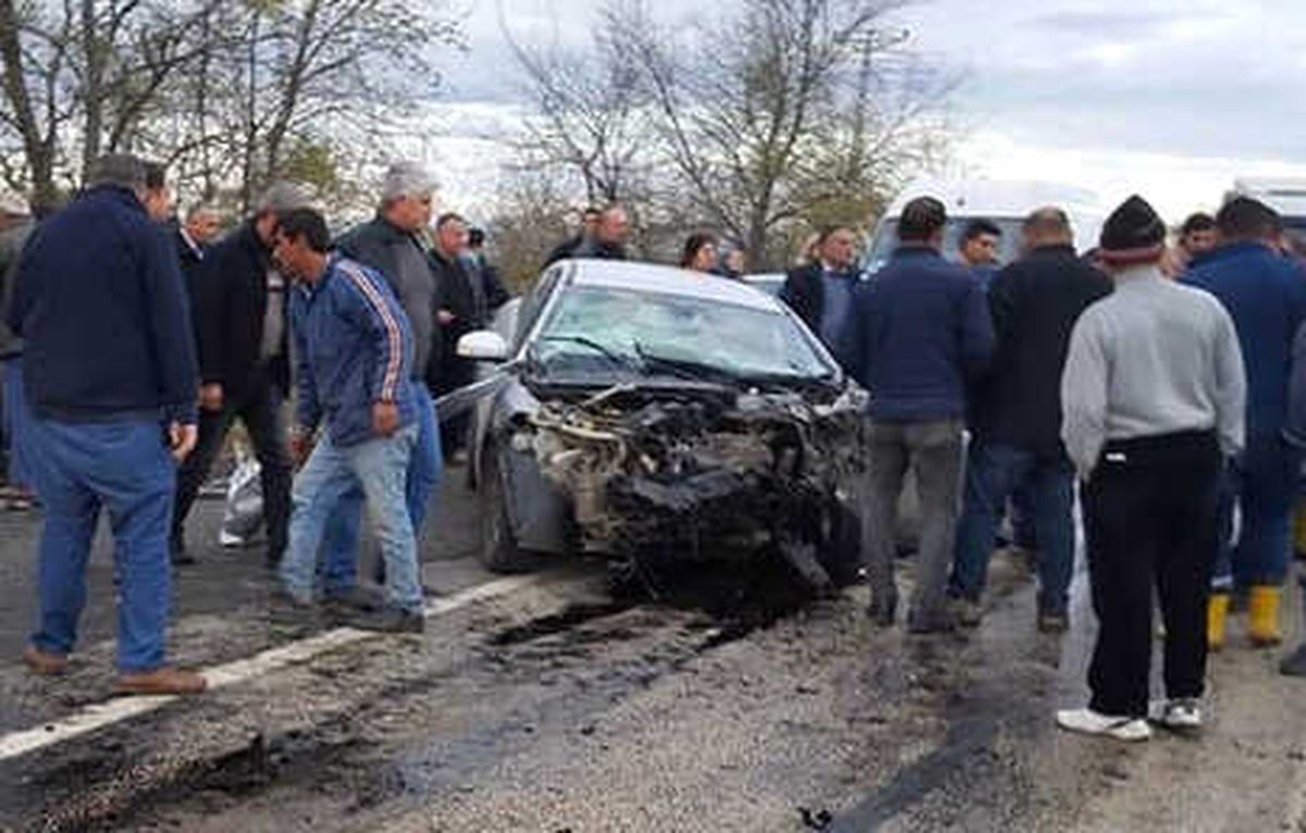 Adana\'da Trafik Kazası: 1 Ölü, 2 Yaralı