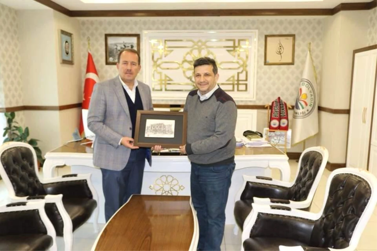 AK Parti Milletvekili Karacan\'dan Başkan Kayacan\'a Ziyaret