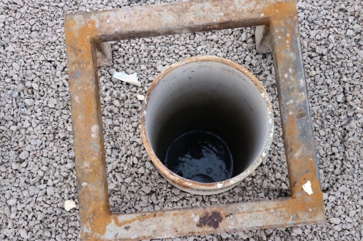 Bolu\'da, Su Bulmak İçin Yapılan Sondaj Çalışmasında Gaz Bulundu