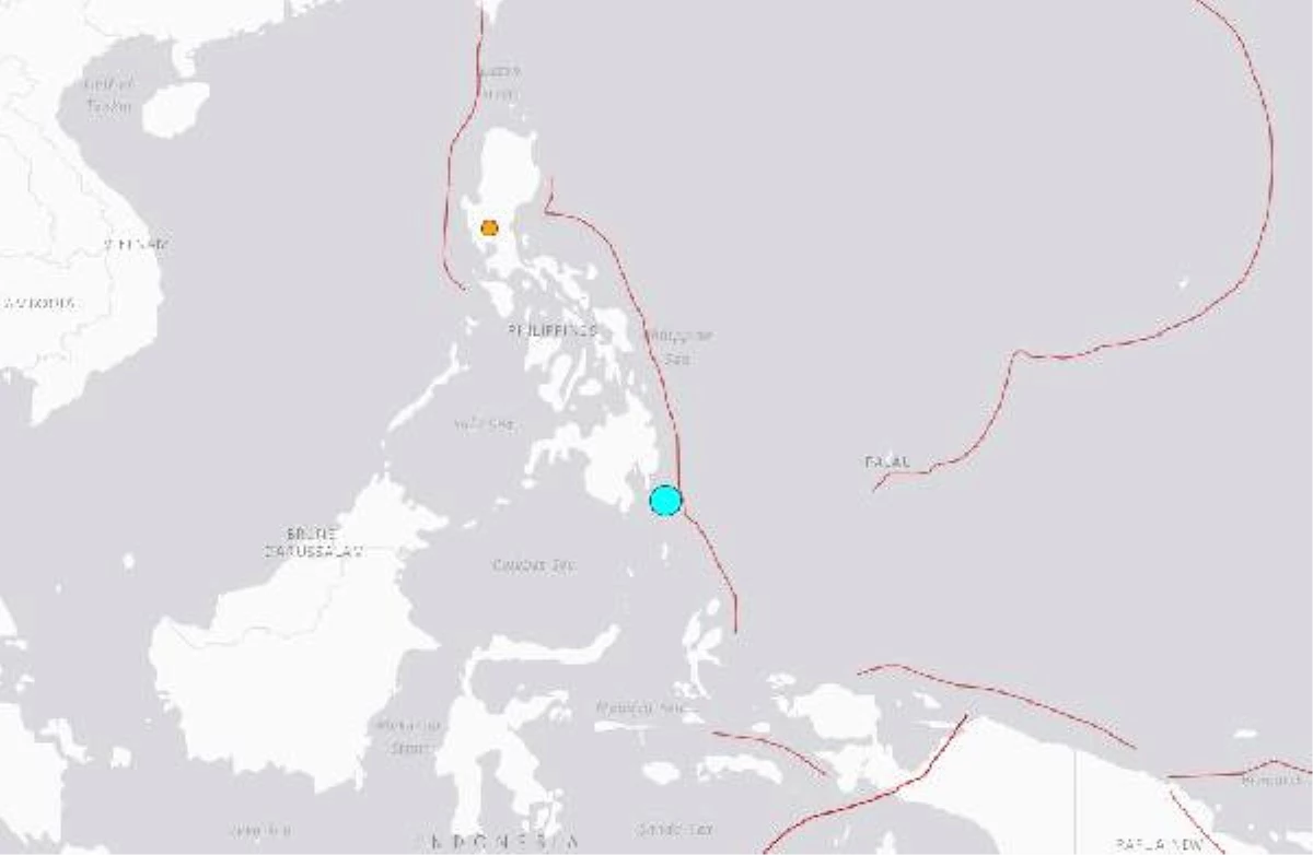 Filipinler\'de 7 Büyüklüğünde Deprem