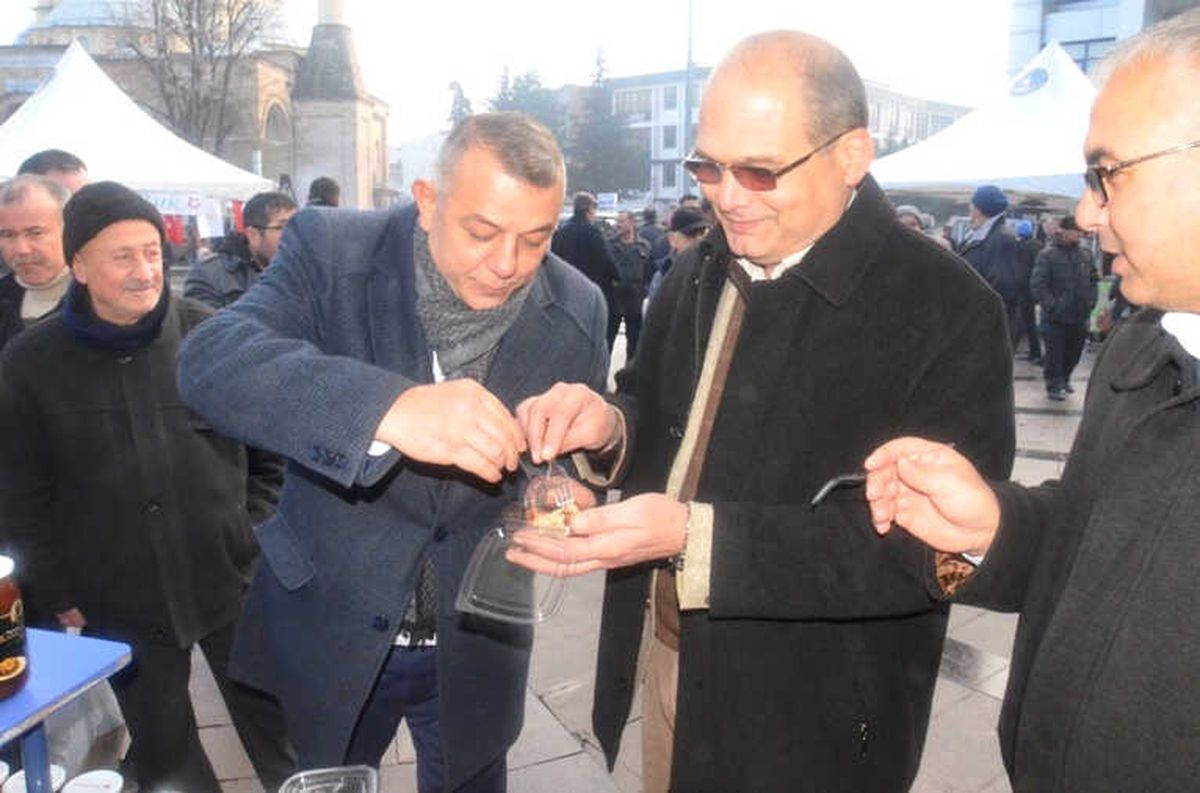 MHP\'li Başkan Aday Adayı Bıyık "Düzce\'nin Tatları Tanıtılmaya Değer"