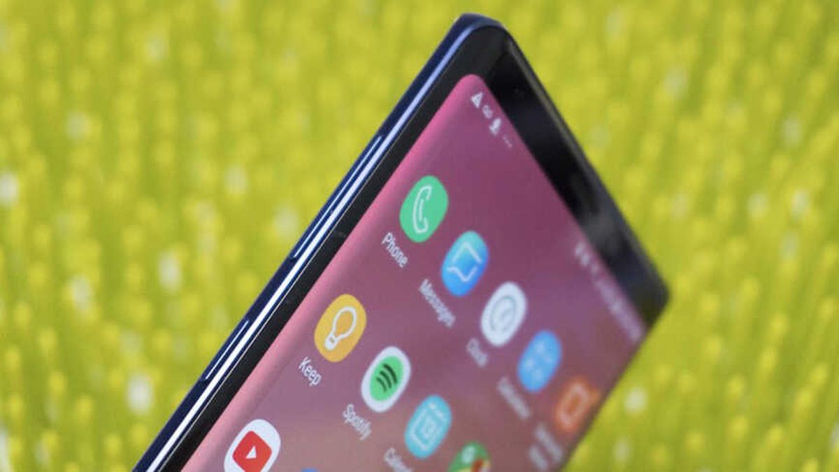 Samsung Galaxy S10 Plus\'ın 1tb Depolama Alanıyla Geleceği Bildiriliyor