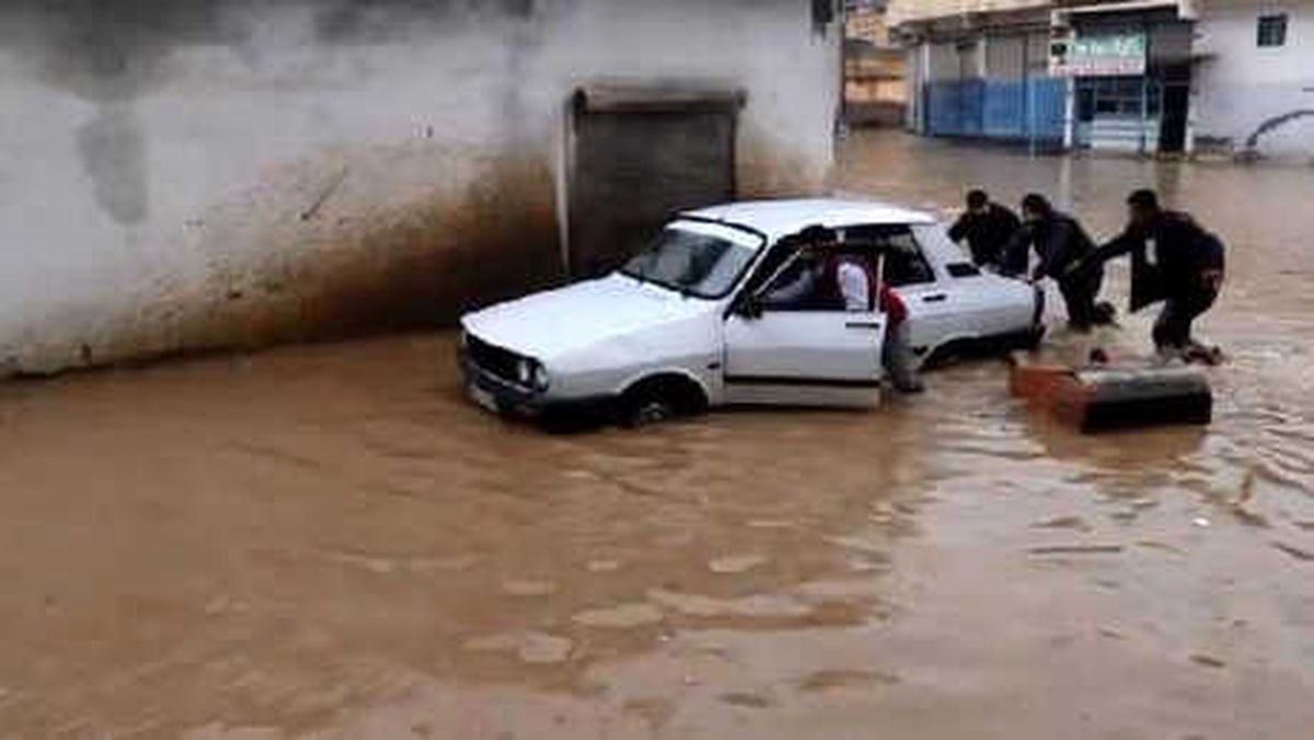 Suruç\'u Sel Vurdu, Mahsur Kalanlar Kurtarıldı