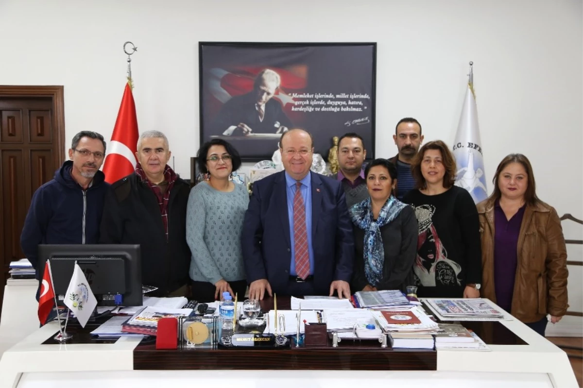 Umut Arama Kurtarma Derneği\'nden Başkan Özakcan\'a Ziyaret