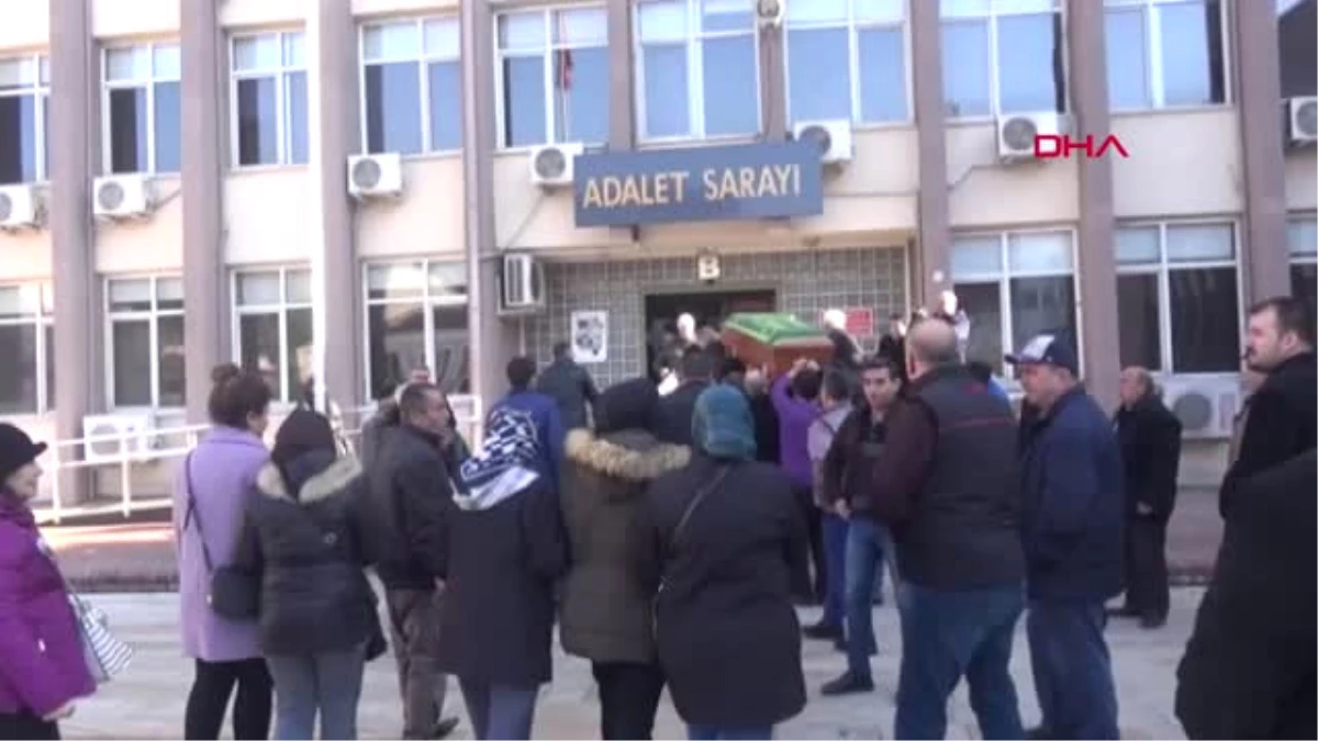 Aydın Kaza Ölen Avukat Son Yolculuğuna Uğurlandı