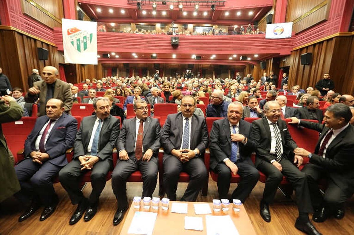 Emniyet Genel Müdürü Uzunkaya: "Polisimiz Yılbaşında Türkiye\'nin 81 İlinde Görev Başında"