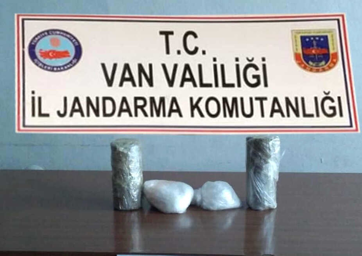 Jandarma Uyuşturucu Tacirlerine Göz Açtırmıyor
