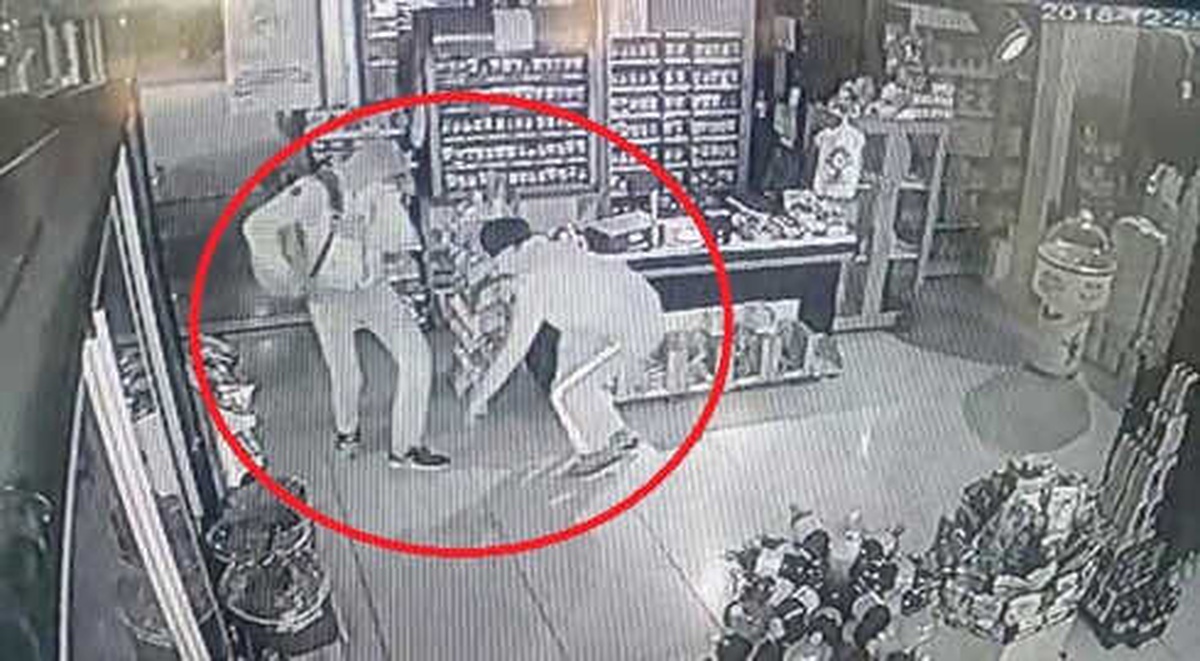 Marketten Çalmadıkları Şey Kalmadı