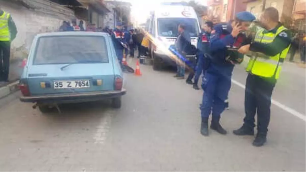 Otomobille Çarpışan Motosikletin Sürücüsü Öldü, 1 Kişi Yaralı