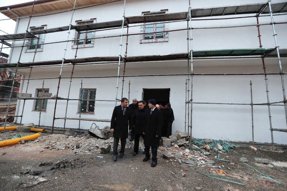 Şahinbey Belediyesinin Sosyal Tesis Ağı Genişliyor