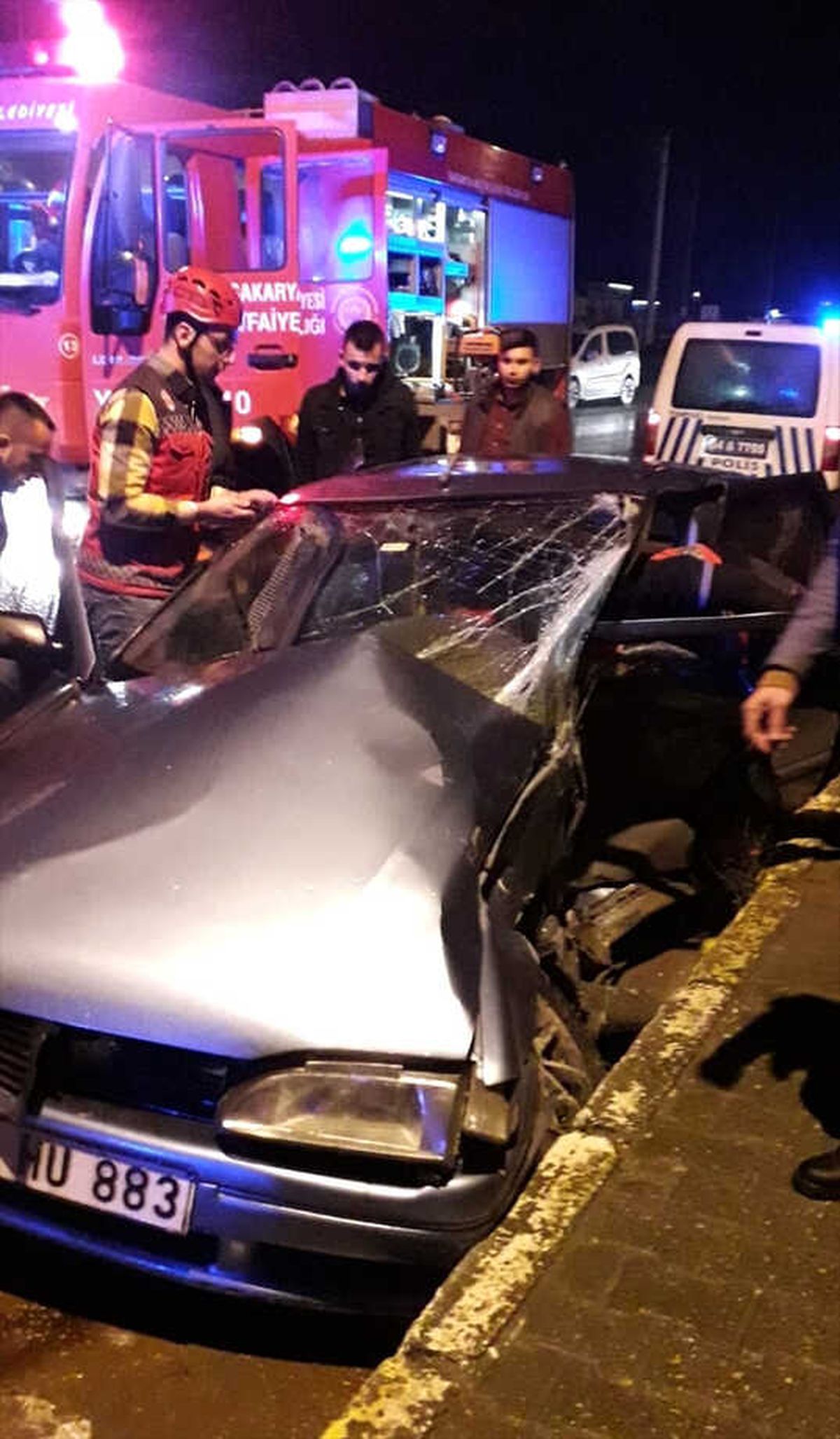 Sakarya\'da Trafik Kazası: 4 Yaralı