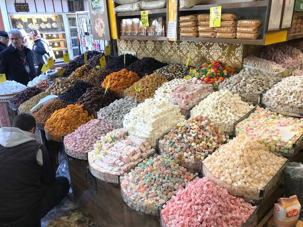 Yılbaşı, Esnafın Yüzünü Güldürdü