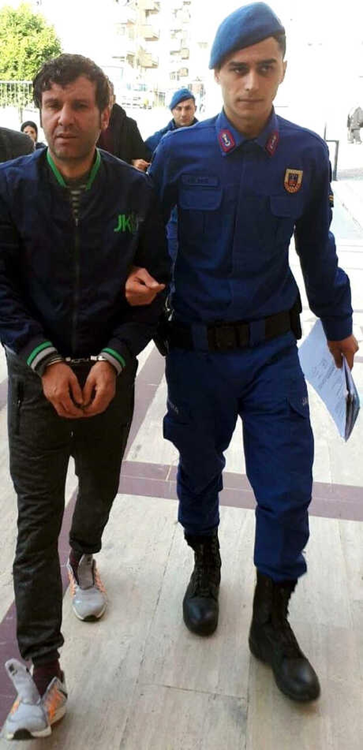13 Ayrı Suçtan Aranan Zanlı Yakalandı