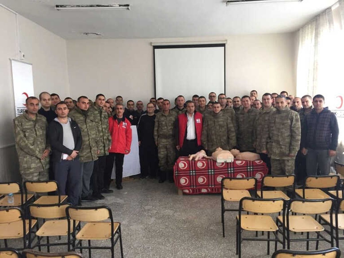 Bedelli Askerlere İlk Yardım Eğitimi