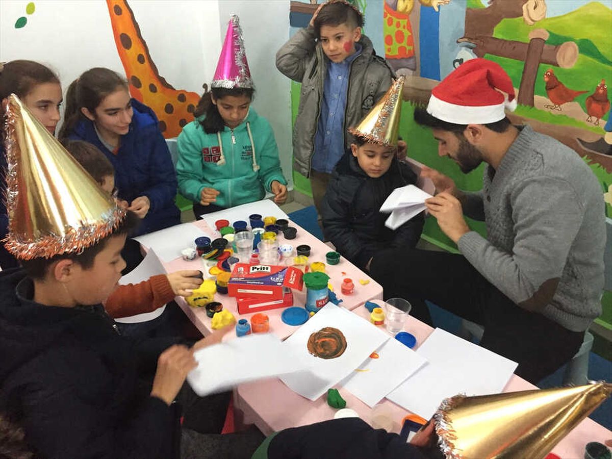 Mülteci Çocuklara Yılbaşı Programı
