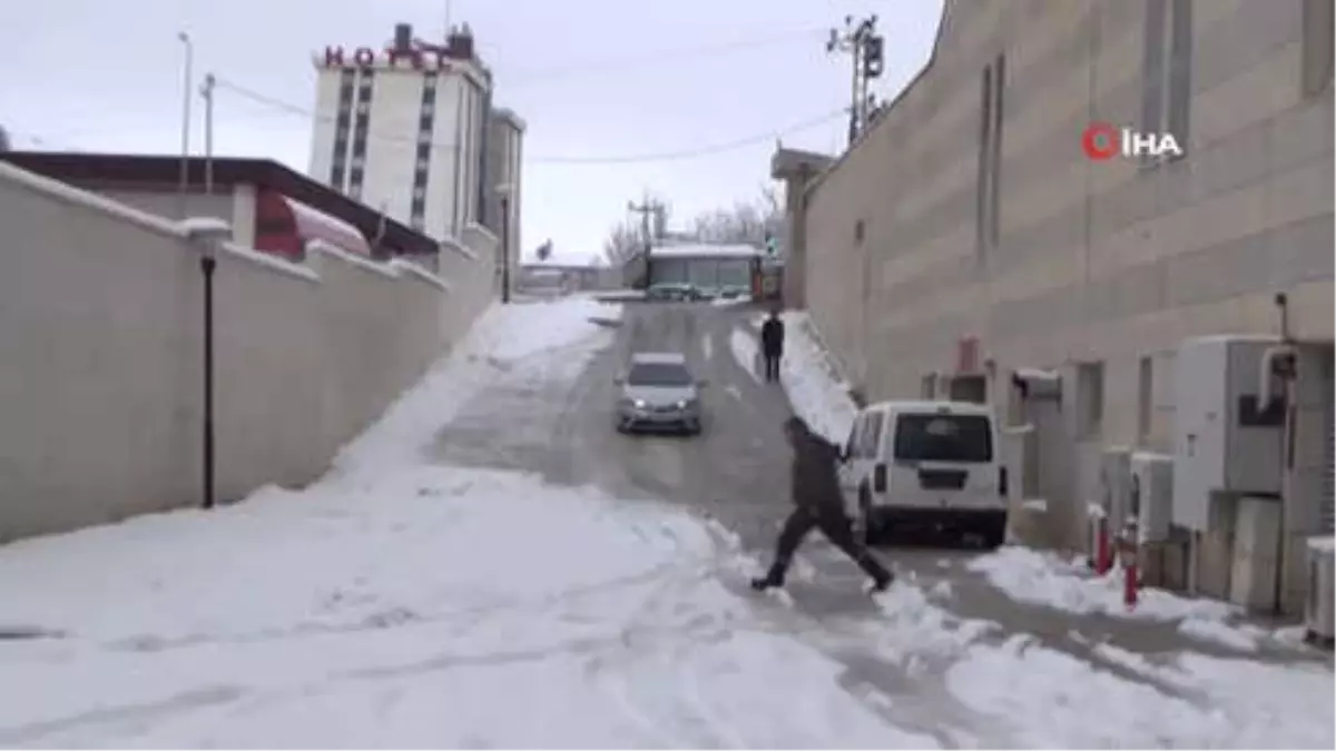 Uyuşturucudan Aranan Şahıs, Uyuşturucuyla Yakalandı