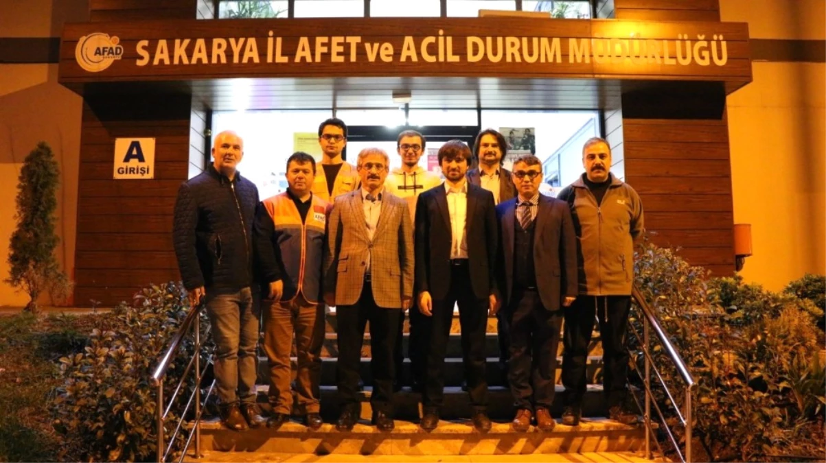 Afad Başkanı Güllüoğlu, Sakarya Afad Ekiplerini Ziyaret Etti