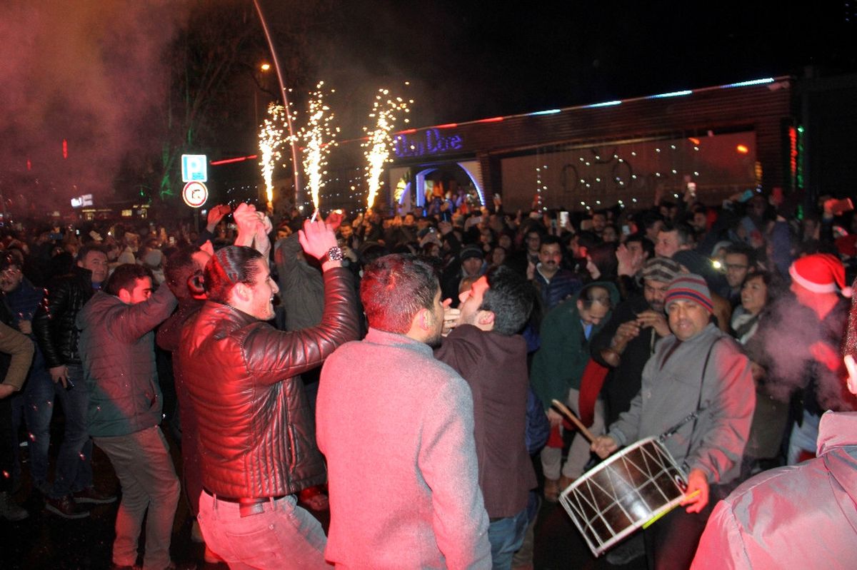 Ankara\'da Yeni Yıl Coşkuyla Kutlandı