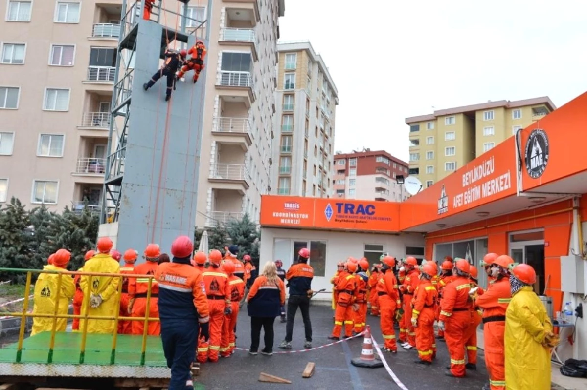 Avcılar Mahalle Afet Gönüllüleri (Mag) Olası Afetlere Karşı Hazır