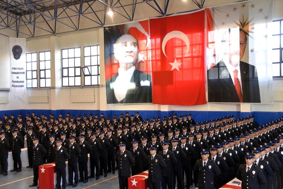 Bilecik Pomem\'de Mezuniyet Töreni