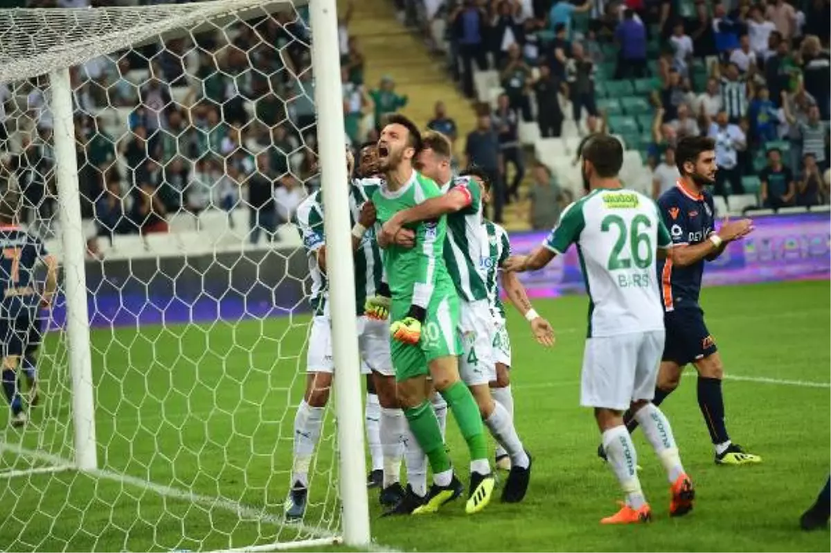 Bursaspor \'Kale\'sinde Forma Savaşı Yaşanacak