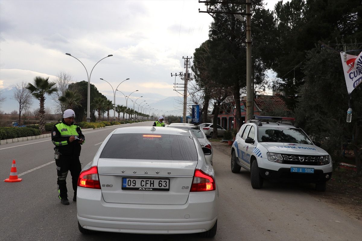 Denizli\'de Yılın İlk Gününde 42 Bin Lira Ceza Kesildi