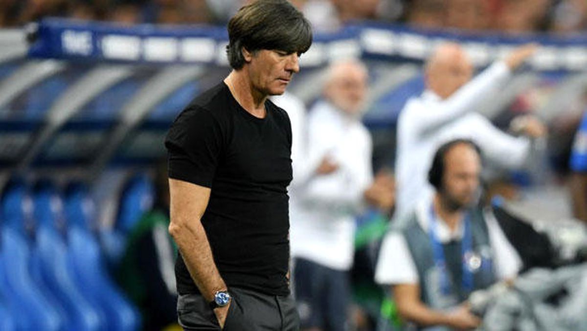 Löw Desteğini Kaybetti