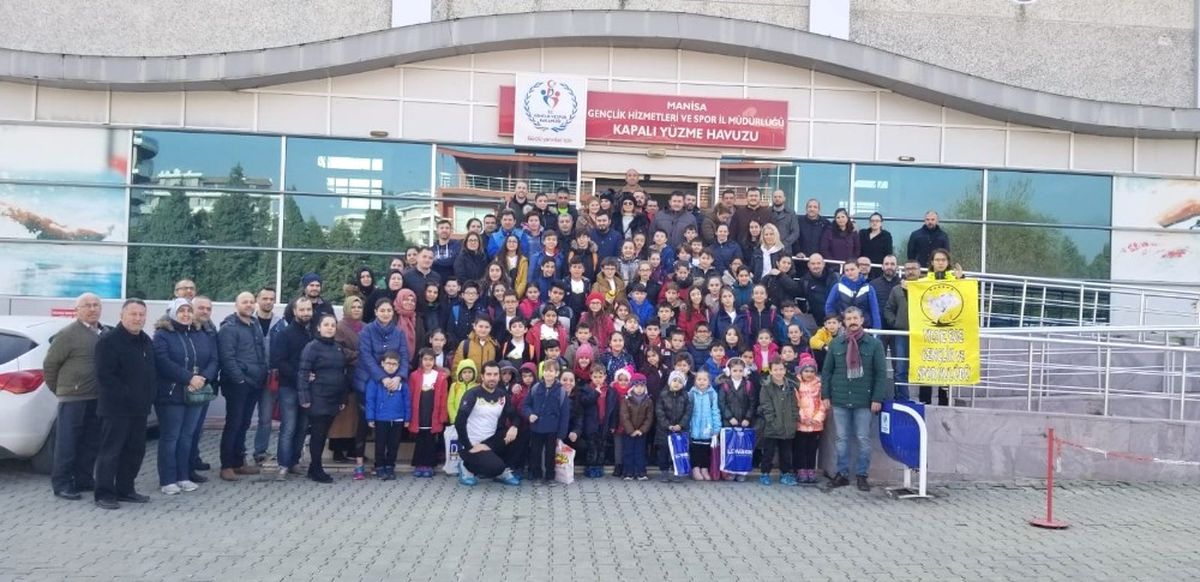 Önce Antrenman Ardından Yılbaşı Kutlaması