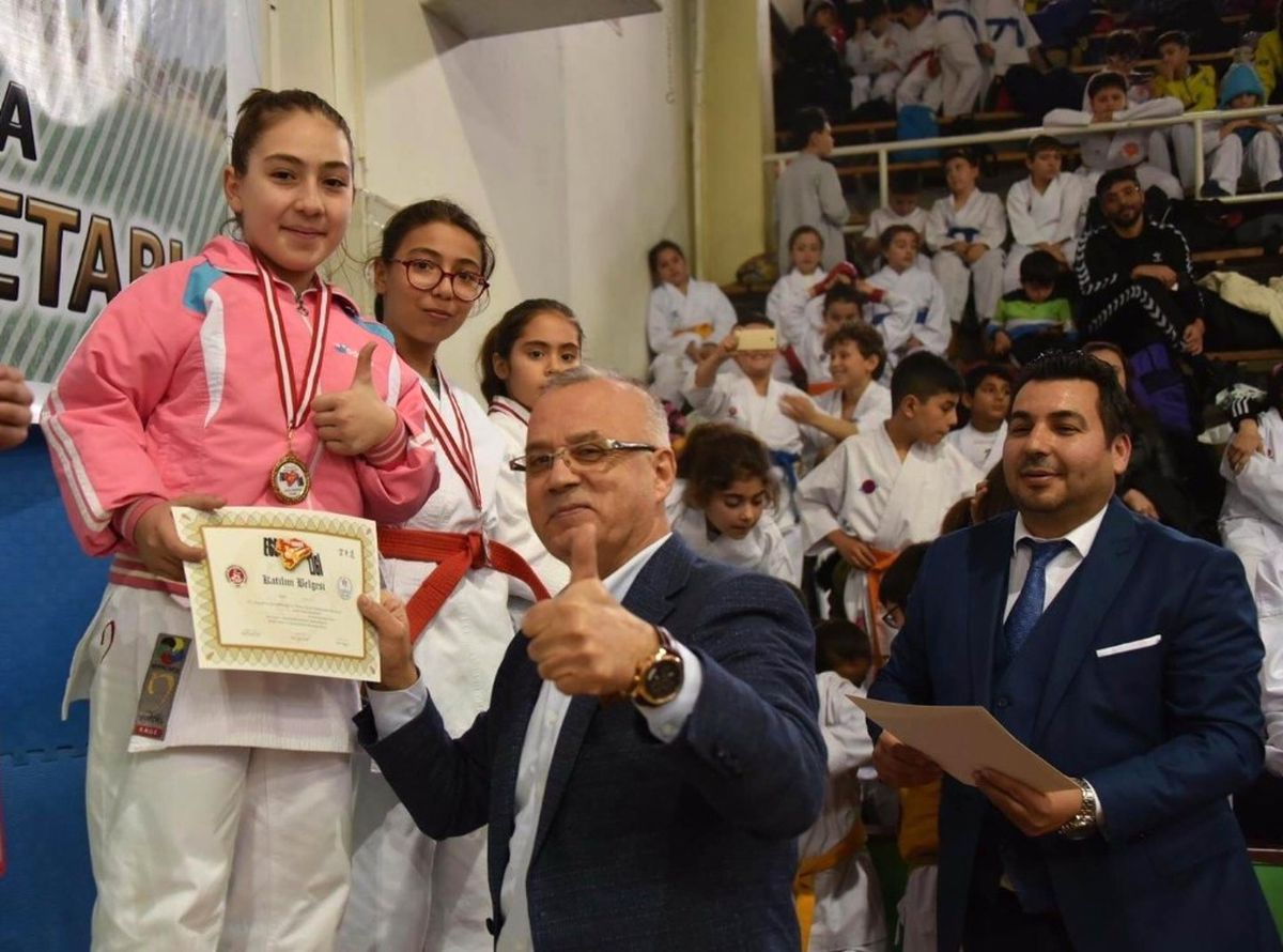 Salihli\'de Karate Rüzgarı Esti