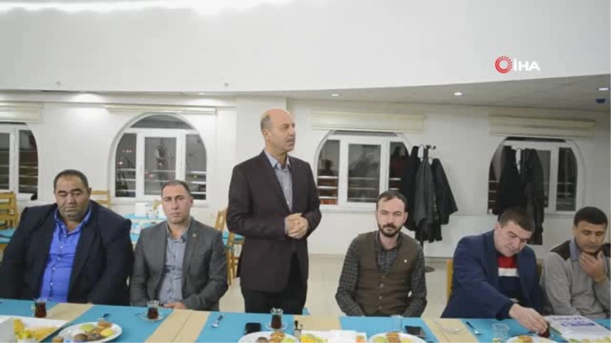 AK Parti Şuhut İlçe Teşkilatı Değerlendirme Toplantısı Gerçekleştirildi
