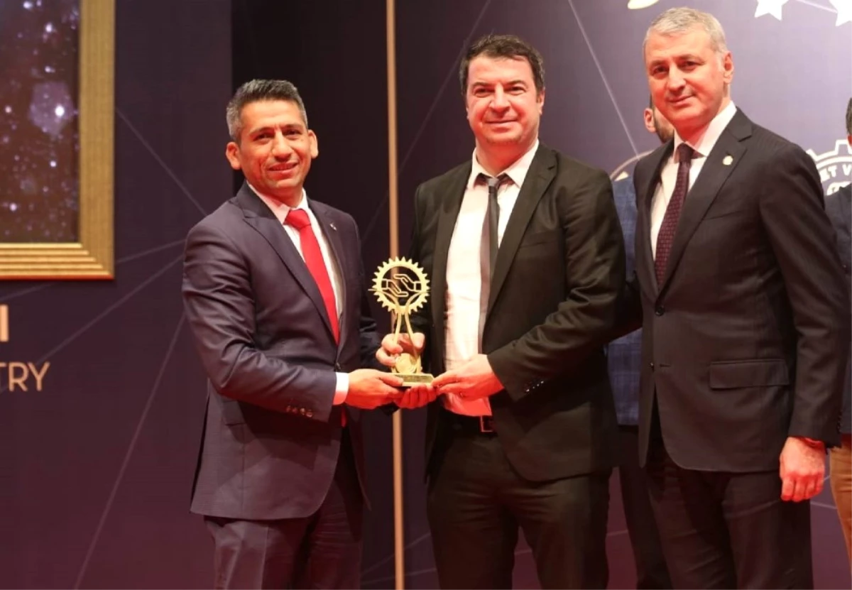 Akpres\'e Türkiye\'nin İkinci 500 Büyük Firması Ödülü