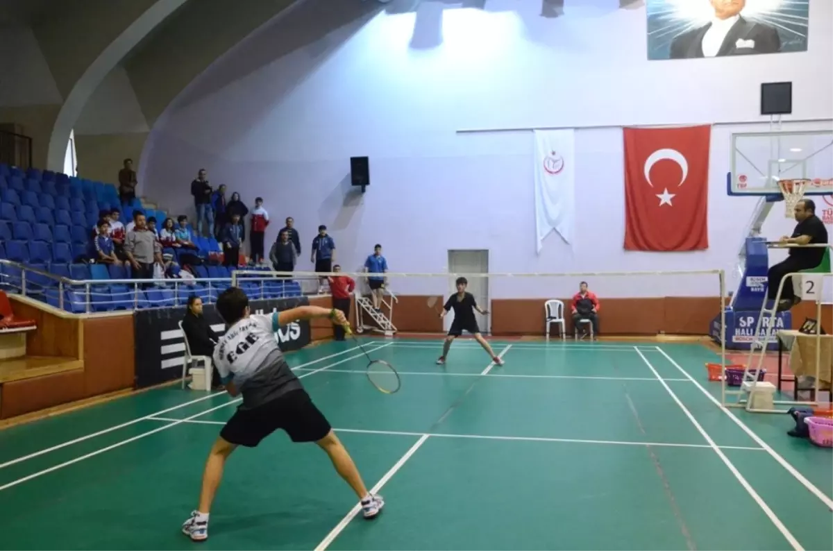 Badminton Analig Ege Grup Müsabakaları Aydın\'da Başlıyor