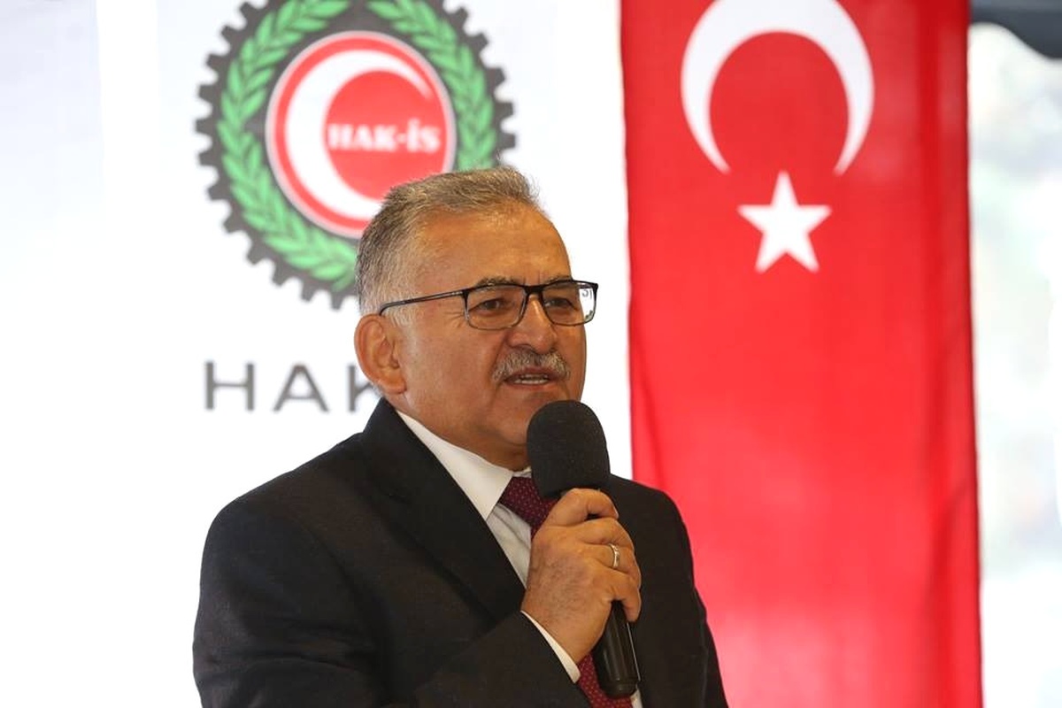 Başkan Büyükkılıç: "Sendikalar Demokrasinin En Önemli Unsurlarındandır"