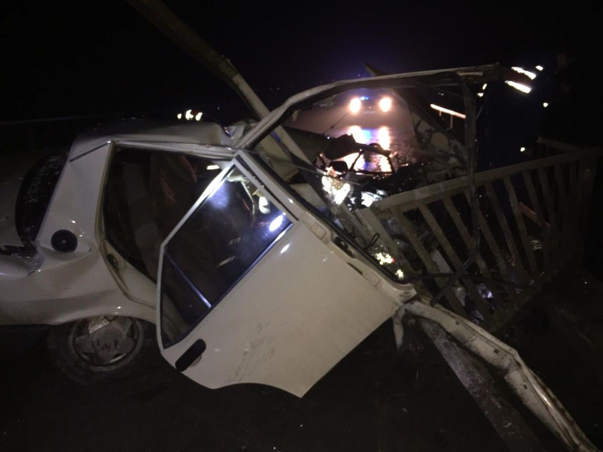 Çanakkale\'de Trafik Kazası: 2 Yaralı