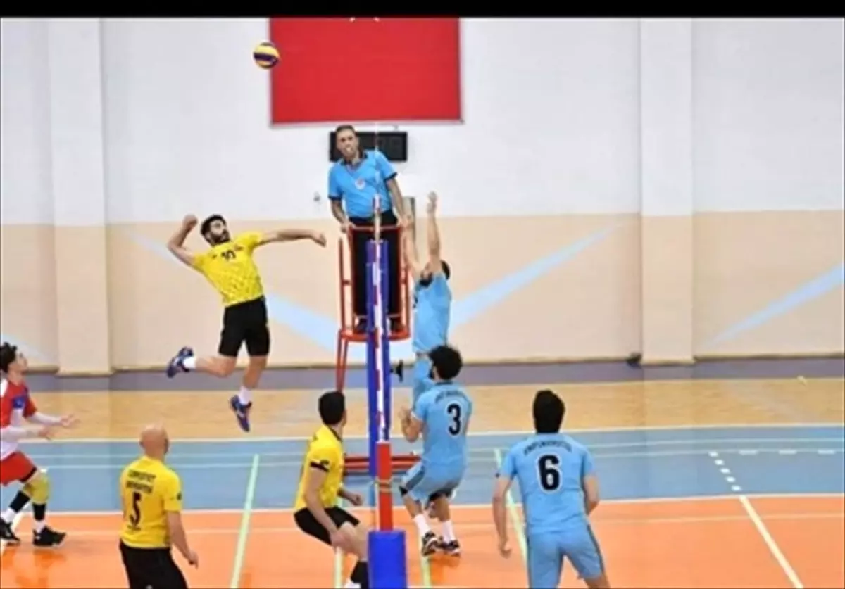 Cü Voleybol Takımı Şampiyon Oldu