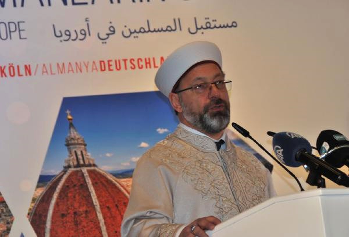 Diyanet İşleri Başkanı Erbaş: Ayrımcılığa Maruz Kalan Müslümanlar, Hukuki Süreci Takip Etmeli