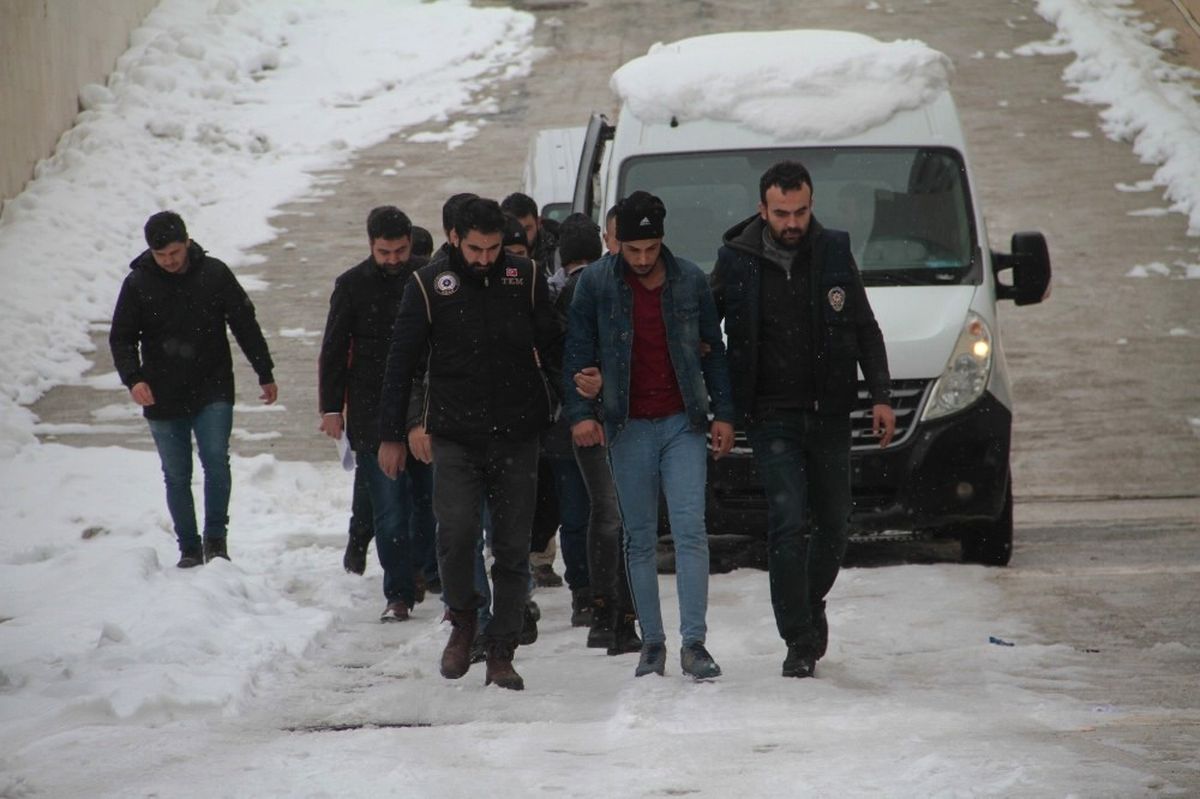 Elazığ\'da Deaş Operasyonu: 1 Tutuklama, 6 Sınır Dışı