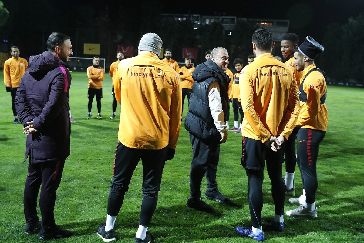 Galatasaray, İkinci Yarı Hazırlıklarına Başladı