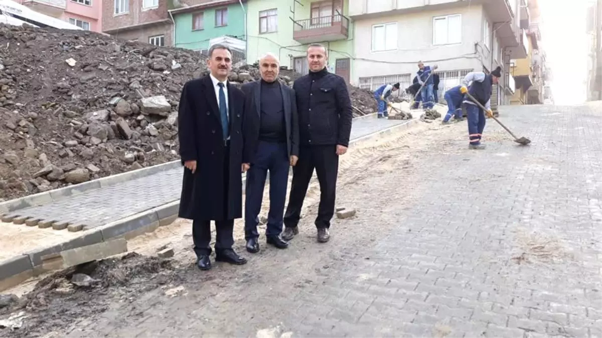 Gemlik\'te Cadde ve Sokaklar Elden Geçiyor