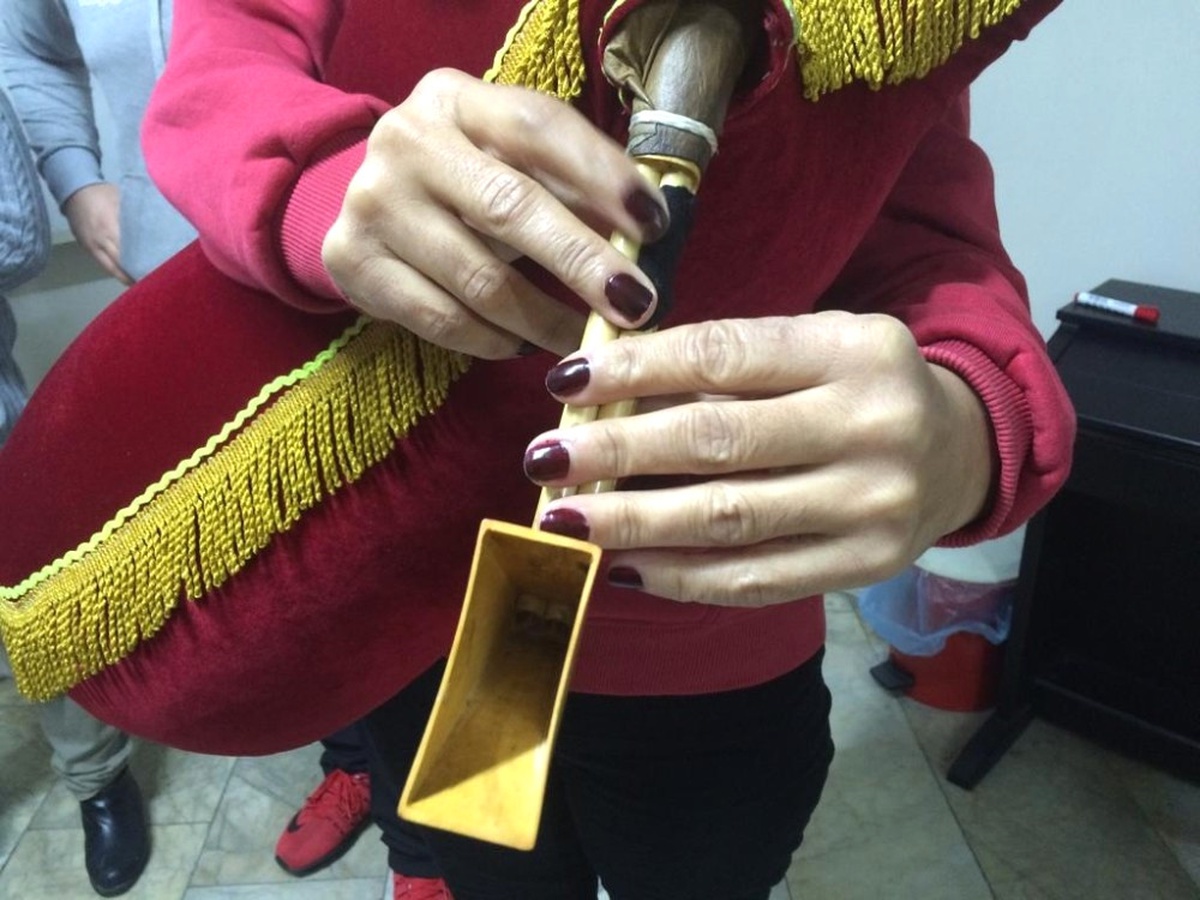 Hopalı Kadınlar Tuluma Merak Sardı