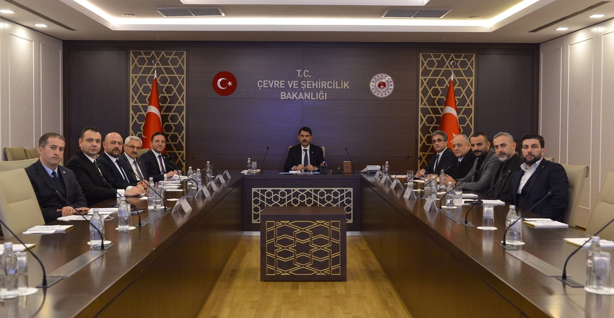 İmsiad Bakan Kurum\'u Bursa\'ya Davet Etti.