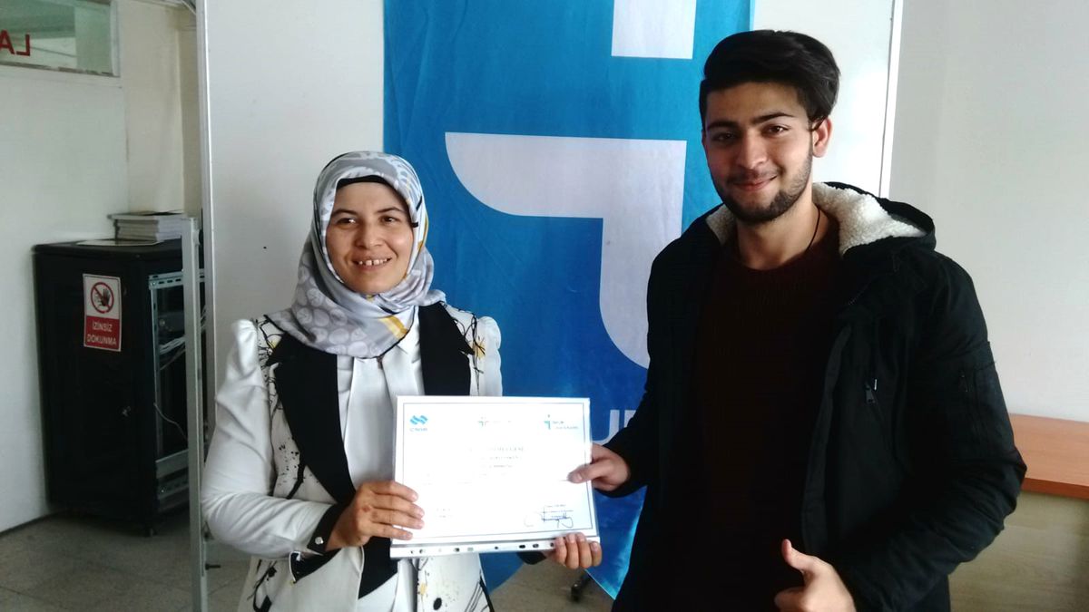 İŞKUR\'dan Geleceğin Programcılarına İş Kulübü Eğitimleri