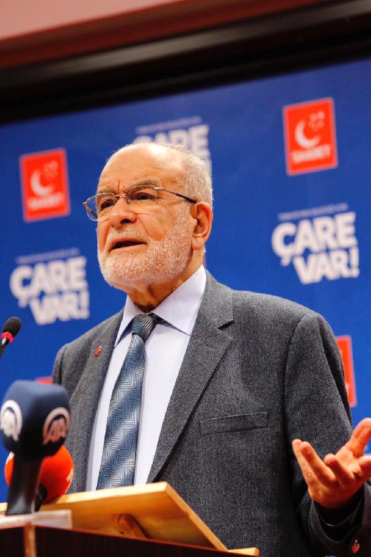 Karamollaoğlu\'ndan Binali Yıldırım\'a: İstifa Etmeniz Ülkenin Hayrına Olacaktır
