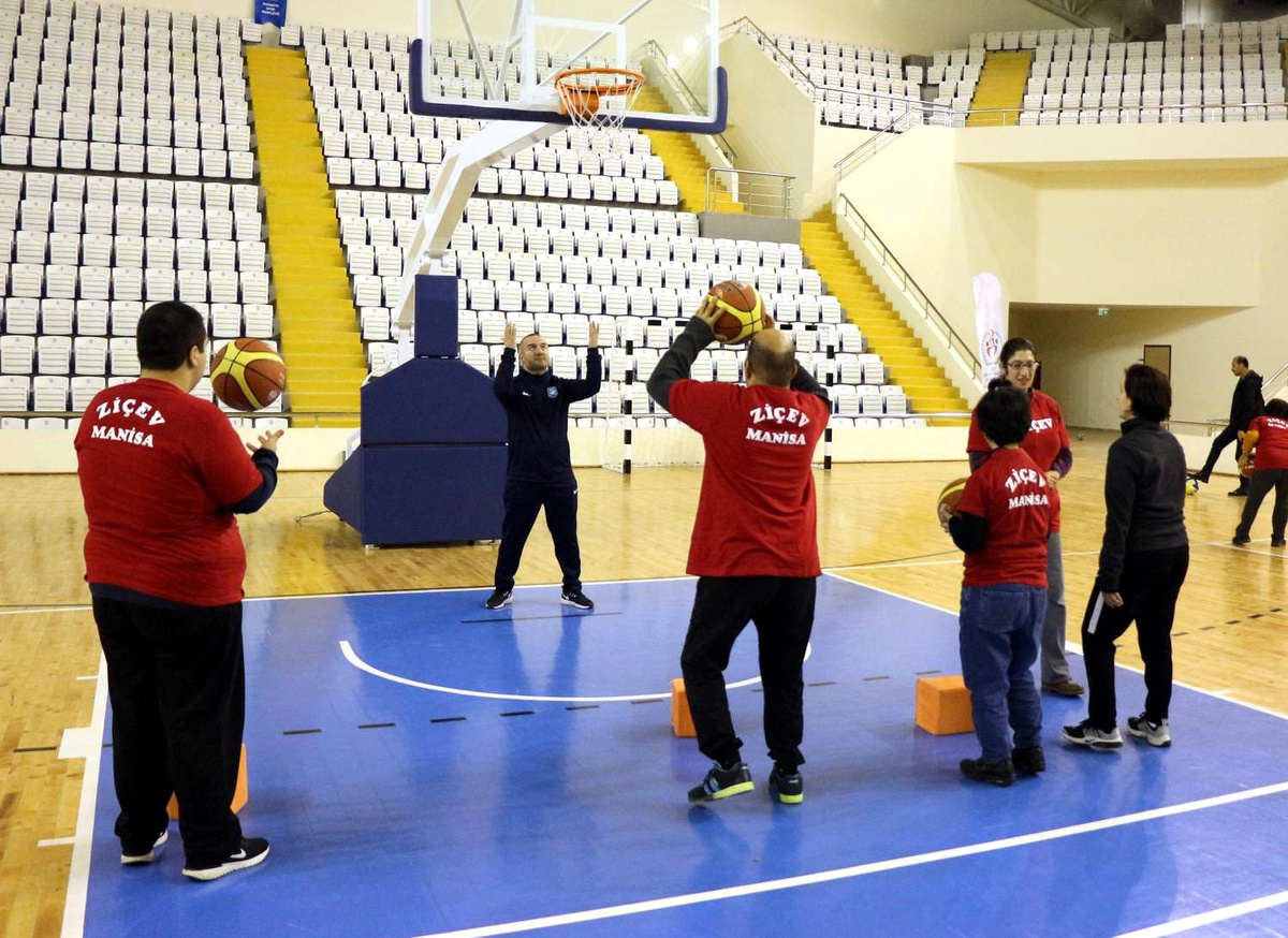 Mutlu Çarşamba Projesi İle Yüzleri Gülüyor