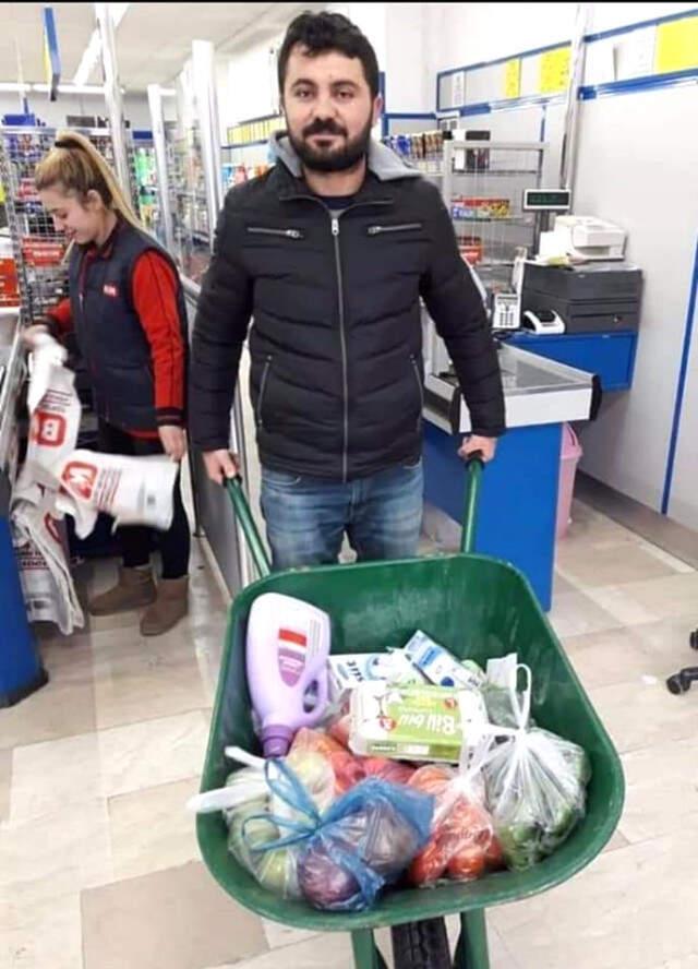Paralı Poşet Uygulaması, Sosyal Medyada Günün Konusu Oldu