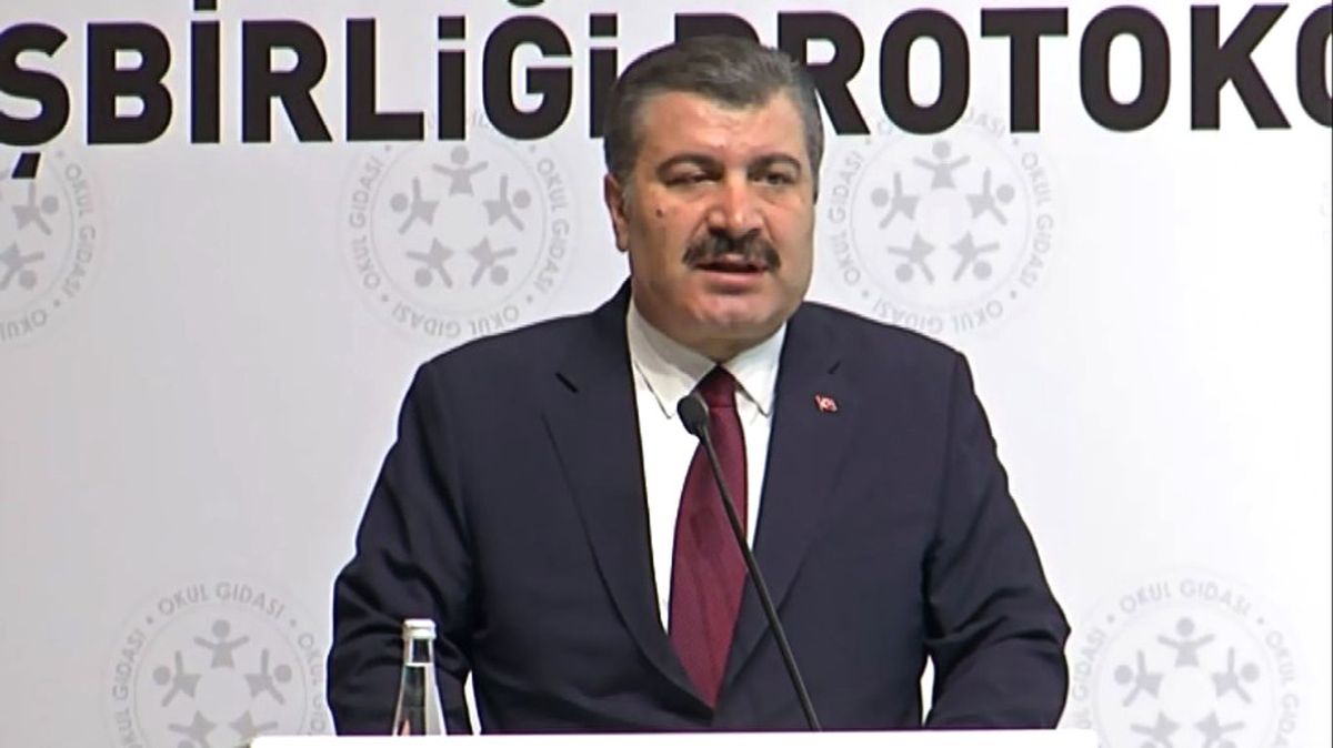 Sağlık Bakanı Açıkladı: Artık Sadece O Gıdalar Satılabilecek