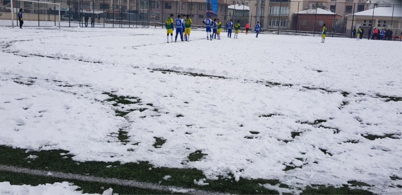 Sindelhöyükspor Evinde Rakibi Yavuzspor\'u Farklı Yendi