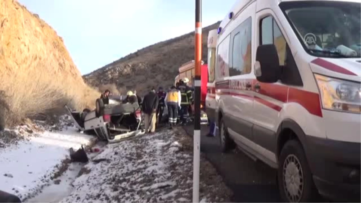 Trafik Kazası: 2 Ölü, 2 Yaralı