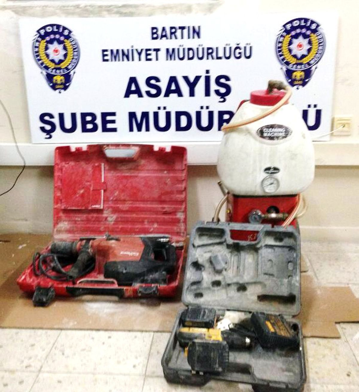 10 Bin TL Değerinde İnşaat Malzemesi Çalan Şahıslar Yakalandı